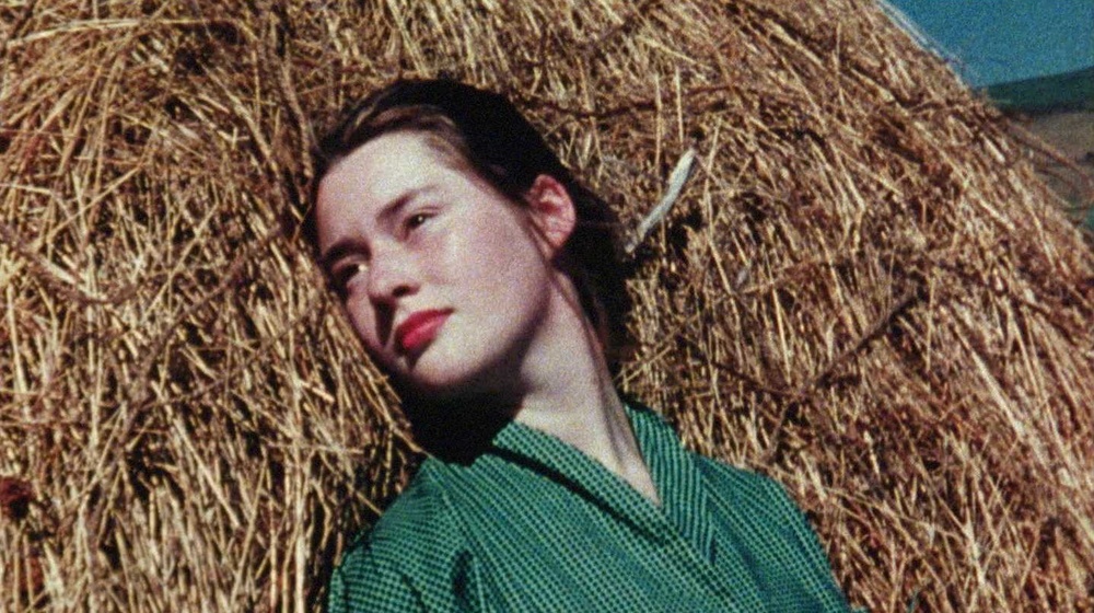 Кадр из фильма «Свинцовое эхо и золотое эхо» (The Leaden Echo and The Golden Echo, 1955, реж. Маргарет Тейт)